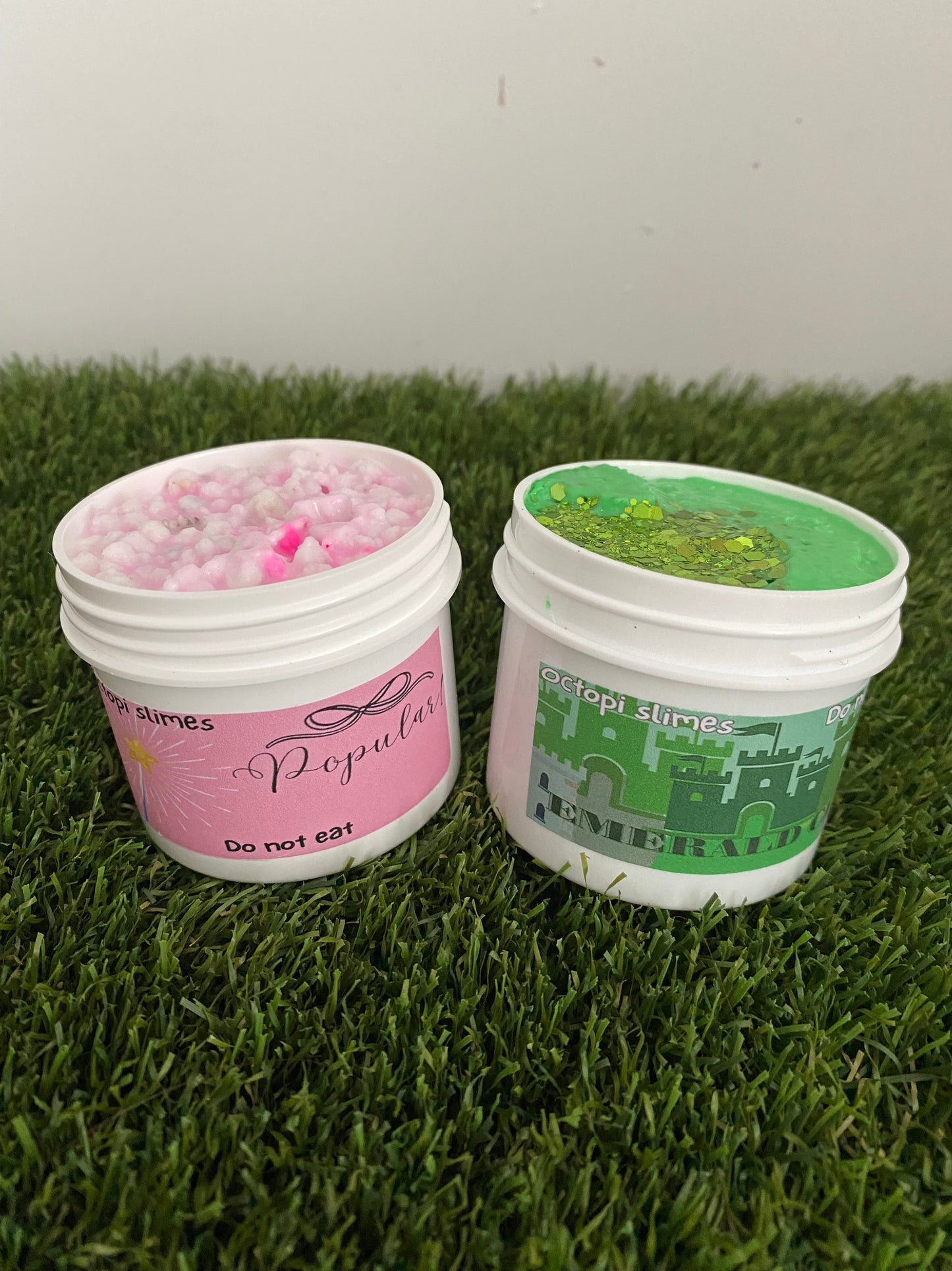 ‘Pink goes good with Green’ duo