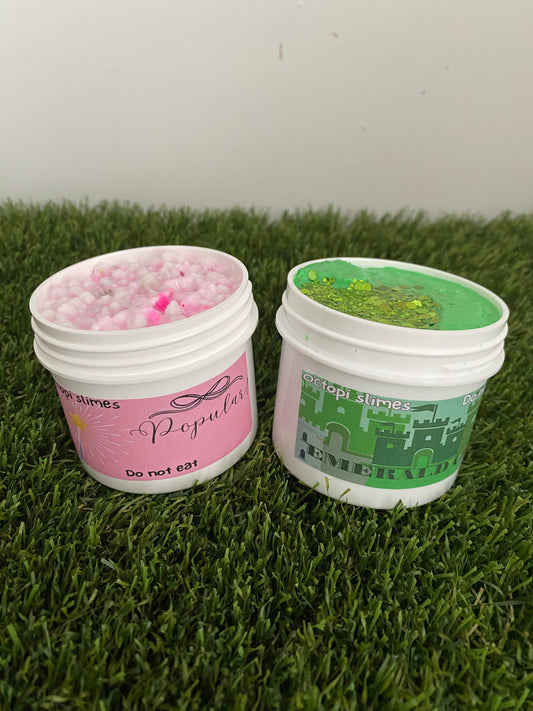 ‘Pink goes good with Green’ duo
